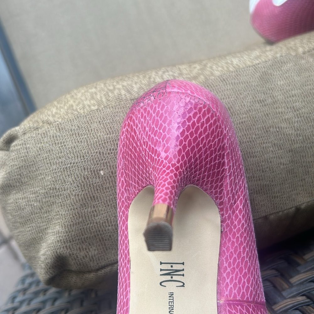 Excellent condition open toe heel - Picture 8 of 9